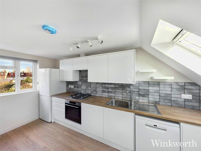 2 Bedroom Flat To Rent In Noel Road, London, W3