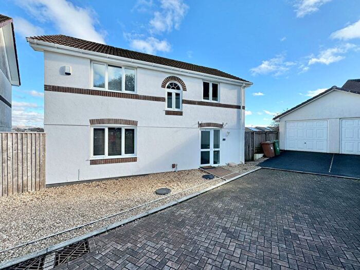 4 Bedroom Detached House For Sale In Moat Park, Eggbuckland, Plymouth, PL6