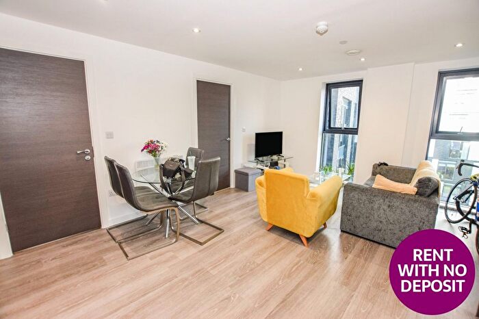 2 Bedroom Flat To Rent In Downtown, Woden Street, Salford, M5