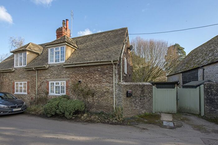 2 Bedroom Cottage To Rent In Rectory Lane, Longworth, OX13