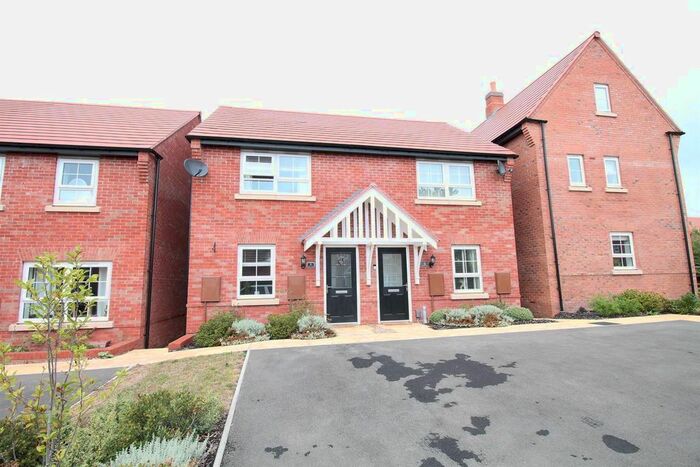 2 Bedroom Semi-Detached House To Rent In Davies Close, Hugglescote, Coalville, LE67