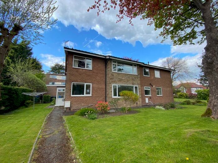 2 Bedroom Flat To Rent In Turret Lodge, Bents Road, S11