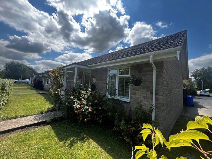 3 Bedroom Bungalow For Sale In Oakey Ley, Bradfield St George, IP30