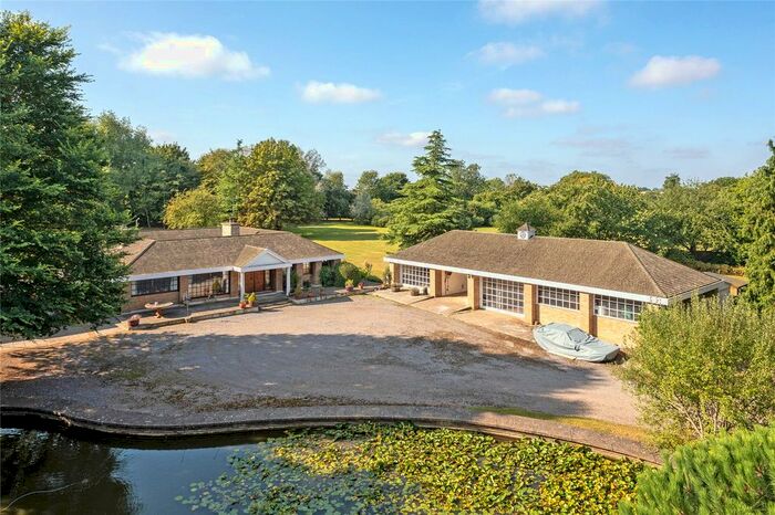 4 Bedroom Bungalow For Sale In Church Street, Hargrave, Northamptonshire NN9