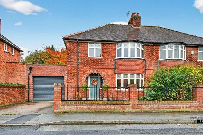 3 Bedroom Semi Detached House For Sale In Trentholme Drive, York, YO24