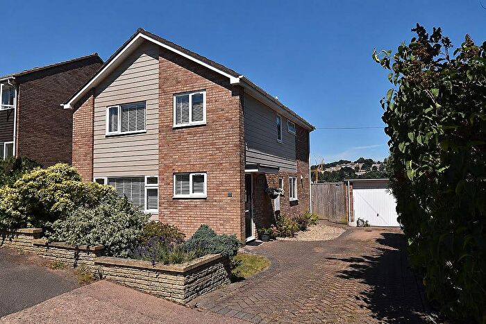 4 Bedroom Detached House For Sale In Moorland Way, Exwick, Exeter, EX4
