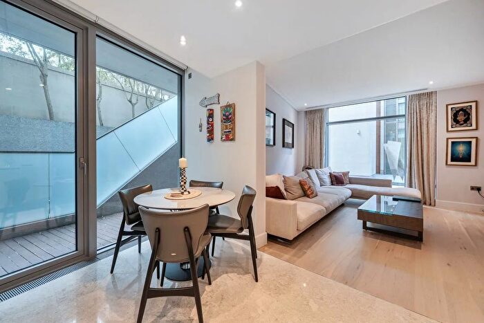 1 Bedroom Flat For Sale In Knightsbridge, Knightsbridge, SW7