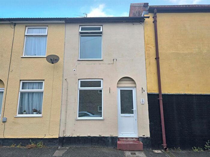 2 Bedroom Terraced House For Sale In Alma Road, Great Yarmouth, NR30
