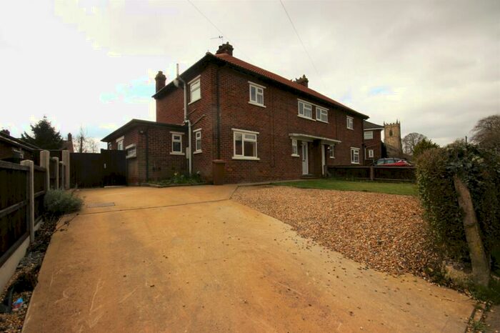 3 Bedroom Semi-Detached House To Rent In The Poplars, Barrow Upon Humber, DN19