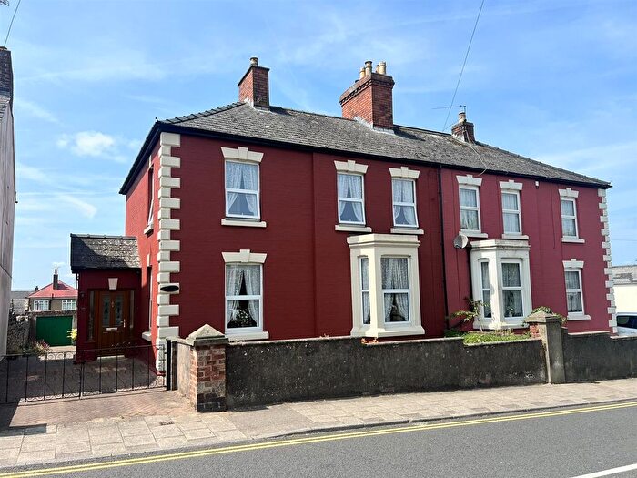 3 Bedroom Semi-Detached House For Sale In Belle Vue Road, Cinderford, GL14