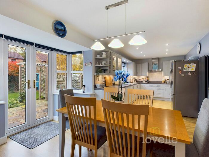 5 Bedroom Detached House For Sale In Nicholas Way, Corringham, Gainsborough DN21