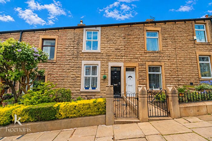 2 Bedroom Terraced House For Sale In Avenue Parade, Accrington, BB5