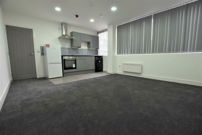 1 Bedroom Flat To Rent In Burleys Way, Leicester, LE1
