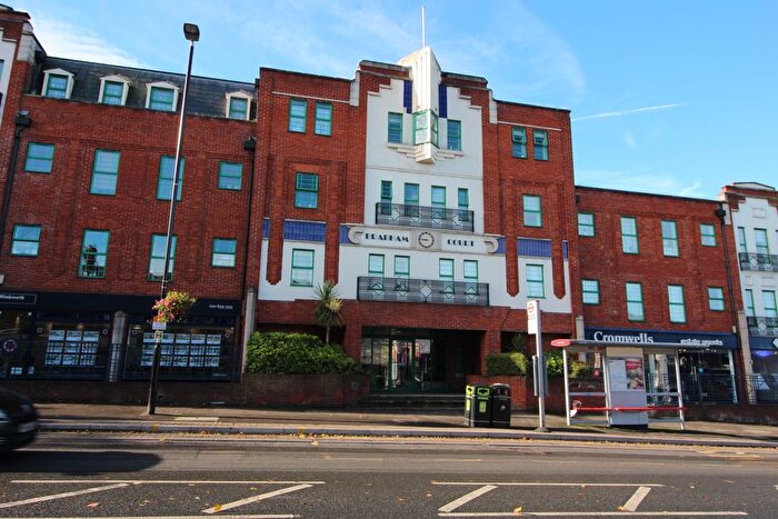 2 Bedroom Flat To Rent In Brabham Court, Central Road, Worcester Park, KT4