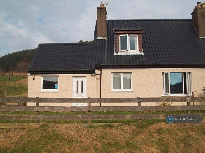 3 Bedroom Semi-Detached House To Rent In Toshs Park, Carradale, Campbeltown, PA28