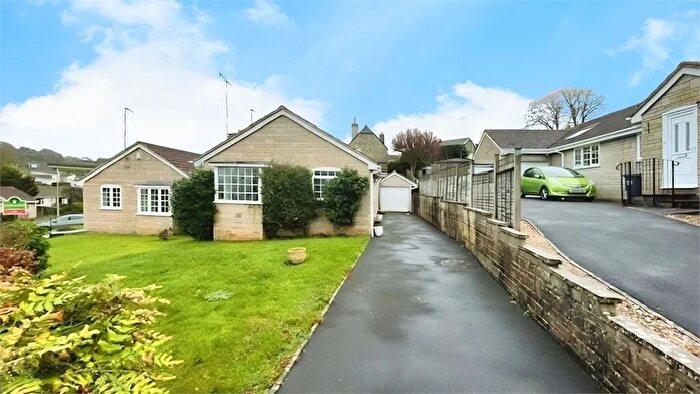 2 Bedroom Detached Bungalow For Sale In Tor Gardens, East Ogwell, Newton Abbot, Devon., TQ12