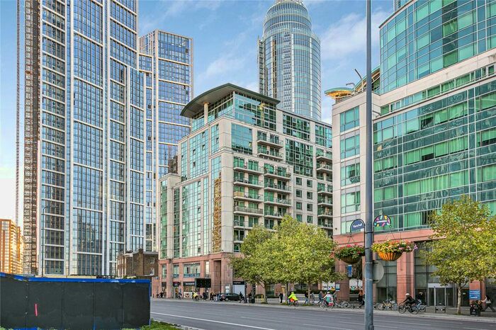 3 Bedroom Flat To Rent In Hamilton House, St. Georges Wharf, Vauxhall, London, SW8