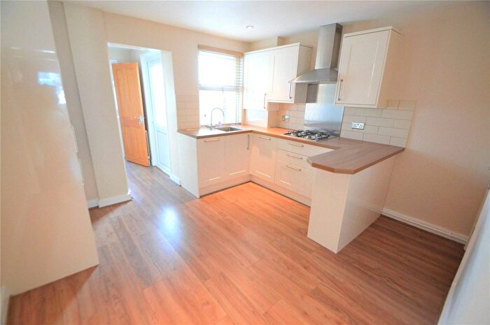 2 Bedroom Terraced House To Rent In Selsdon Road, South Croydon, CR2