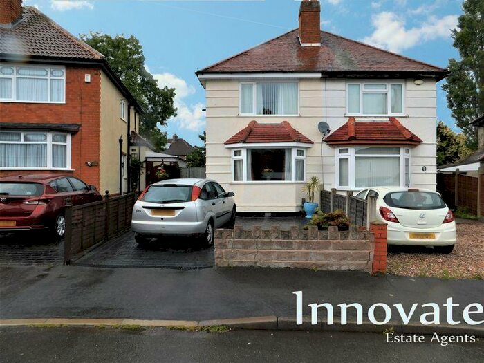 2 Bedroom Semi-Detached House To Rent In Rock Grove, Solihull, B92