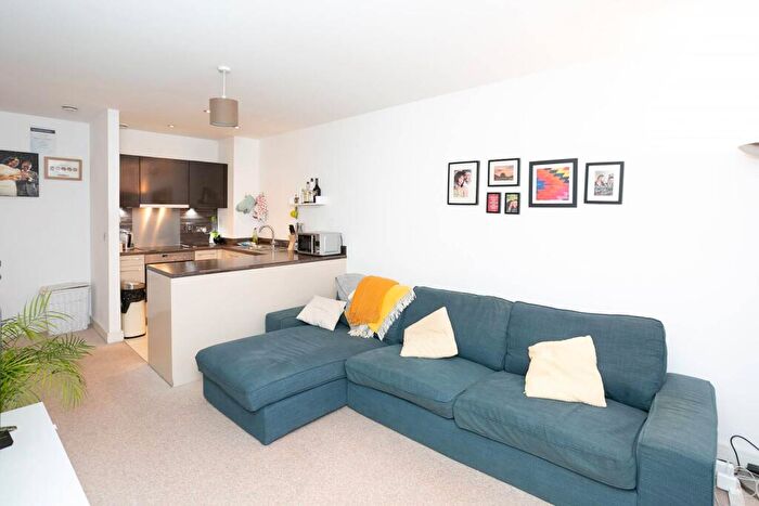 2 Bedroom Flat To Rent In Cotterells, Kd Tower, , Hemel Hempstead, HP1