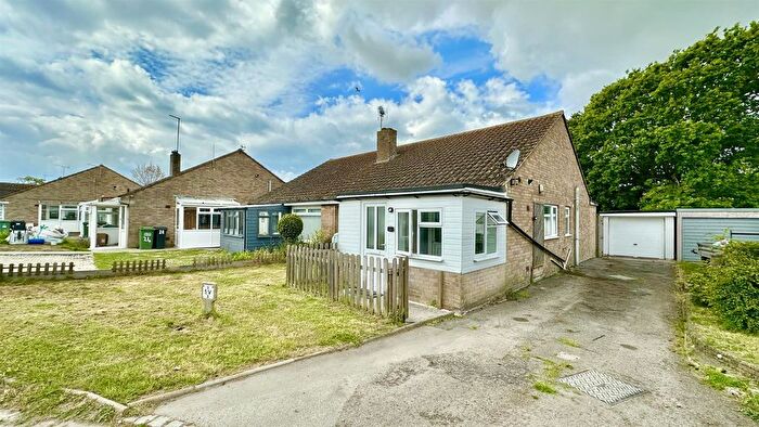 2 Bedroom Semi-Detached Bungalow For Sale In Harbour Farm, Winchelsea Beach, Winchelsea, TN36