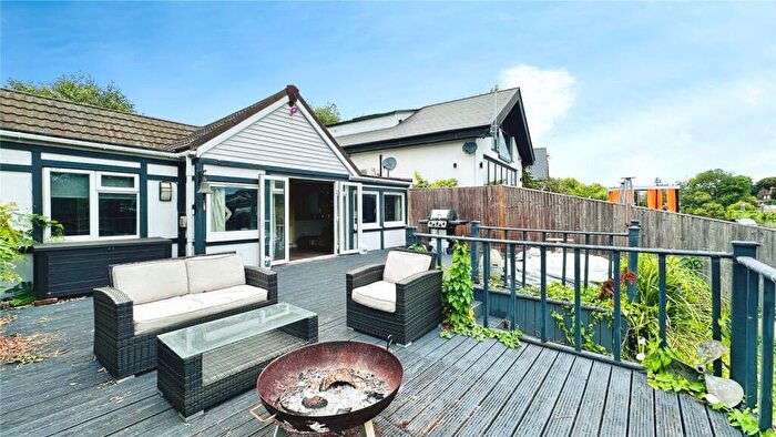 2 Bedroom Bungalow To Rent In Laleham Reach, Chertsey, Surrey, KT16