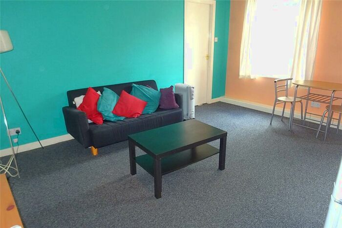 1 Bedroom Apartment To Rent In Netherwood Chambers, A Manor Row, Bradford, West Yorkshire, BD1