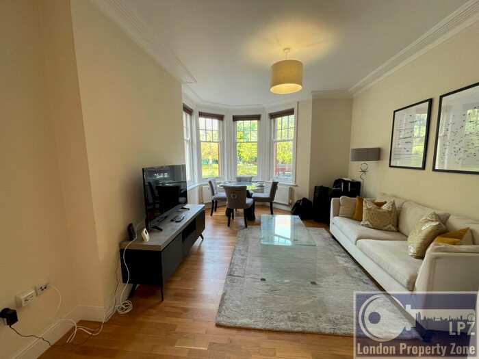 1 Bedroom Flat To Rent In Hamlet Gardens, Ravenscourt Park, Hammersmith, W6