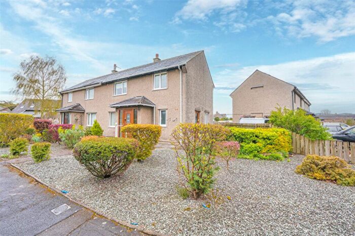 3 Bedroom Semi-Detached House For Sale In Howgill Close, Burneside, Kendal, Cumbria, LA9