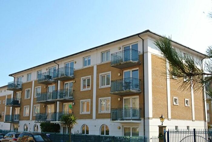 2 Bedroom Flat To Rent In Merton Court, Brighton, BN2