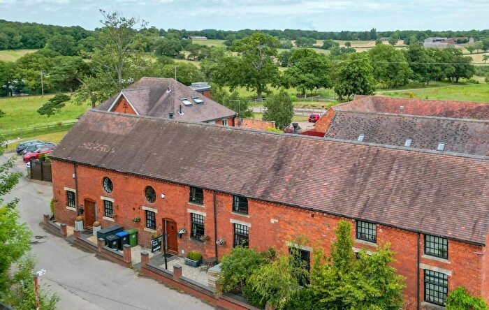 3 Bedroom Barn Conversion For Sale In Gorcott Hill, Beoley, B98