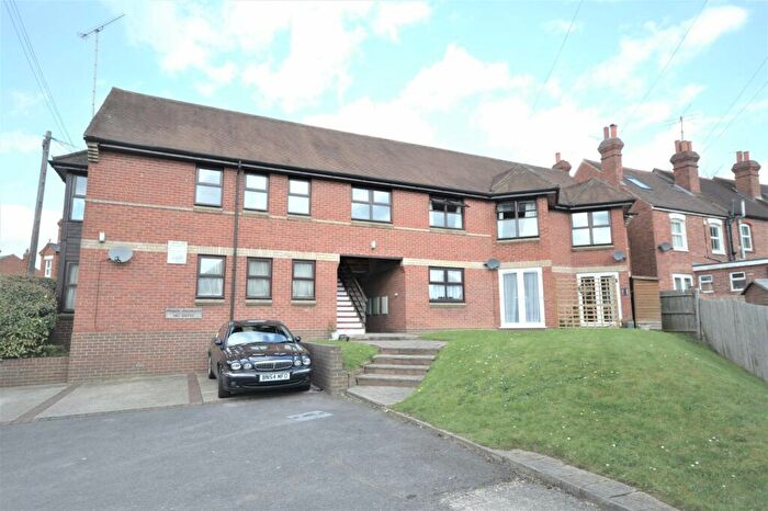 1 Bedroom Apartment To Rent In Caversham, Reading, RG4