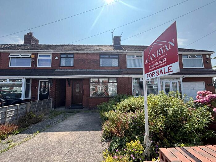 2 Bedroom Terraced House For Sale In Perth Avenue, Oldham, OL9