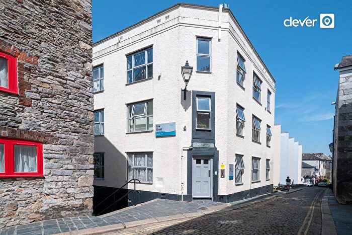 1 Bedroom Flat For Sale In New Street, Barbican, Plymouth, PL1