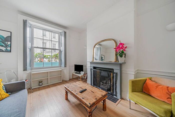 3 Bedroom Flat To Rent In Warwick Way, Pimlico, London, SW1V