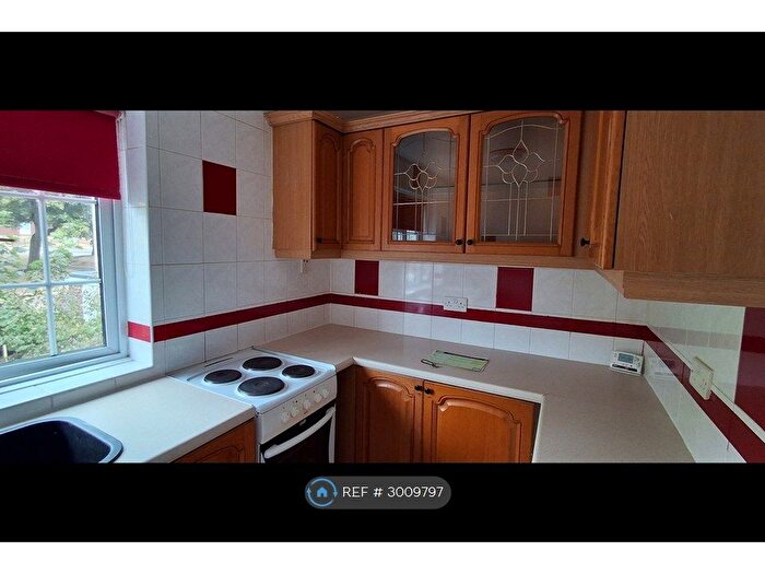 1 Bedroom Flat To Rent In Newark Way, Mansfield, NG18