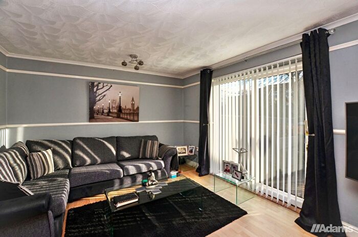 3 Bedroom End Of Terrace House For Sale In Stone Barn Lane, Runcorn, WA7