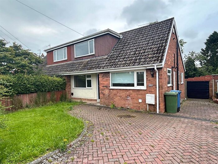 3 Bedroom Semi-Detached Bungalow To Rent In Chantry Road, East Ayton, Scarborough, YO13