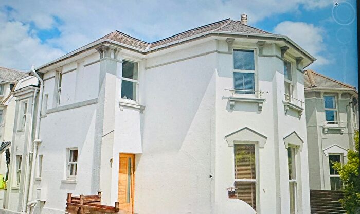 4 Bedroom Semi Detached House For Sale In Sands Road, Paignton, TQ4