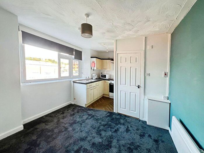 1 Bedroom Flat To Rent In Vernon Street, Bolton, BL1