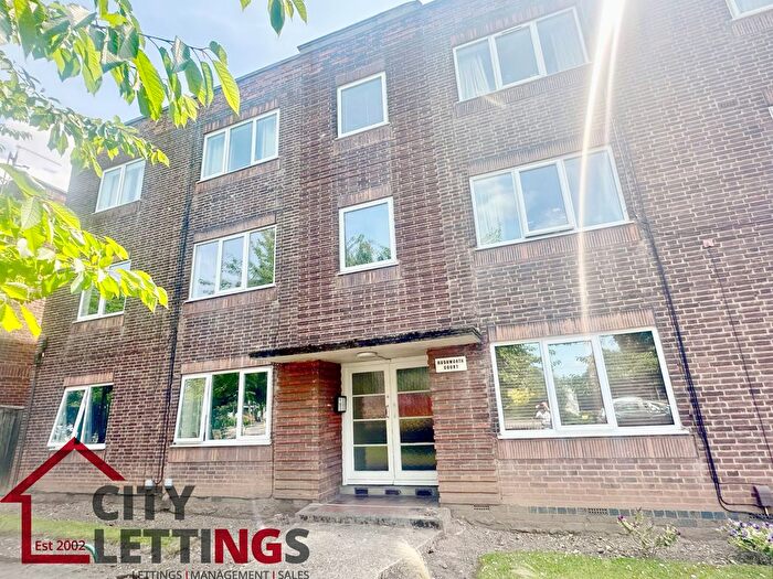 2 Bedroom Flat To Rent In Rushworth Court, Loughborough Road, West Bridgford, NG2
