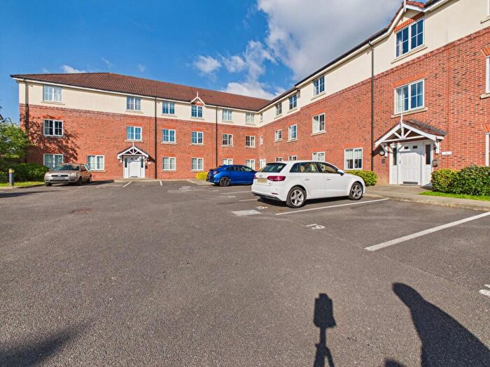2 Bedroom Flat To Rent In Saltney, Chester, CH4