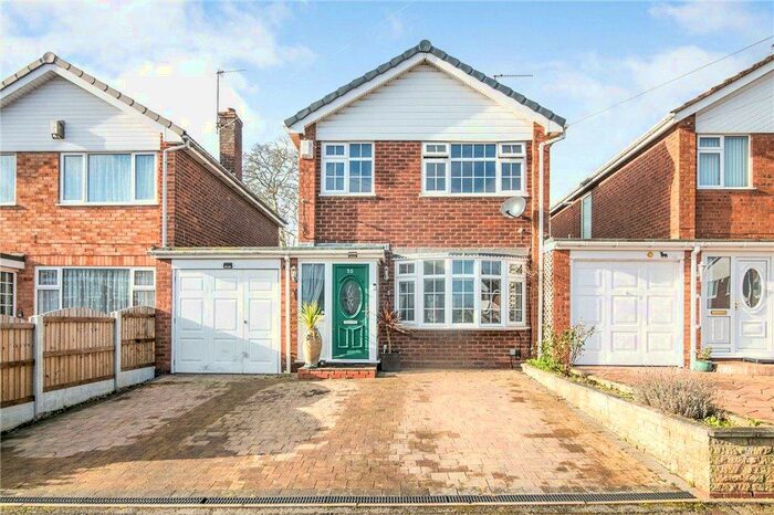 3 Bedroom Link Detached House For Sale In Oakwood Road, Hollywood, Birmingham, B47