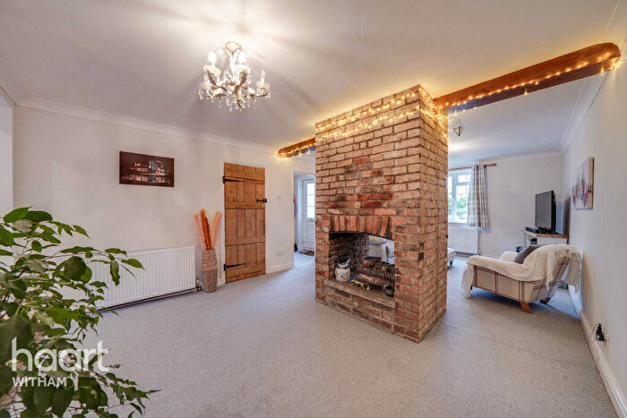 2 Bedroom Semi-Detached House For Sale In Station Road, Hatfield Peverel, CM3