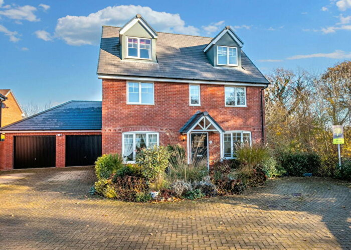 5 Bedroom Detached House For Sale In Harebell Road, Andover, SP11