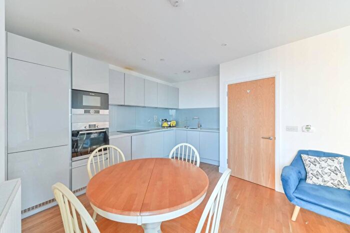2 Bedroom Flat For Sale In River Mill One, Lewisham, London, SE13