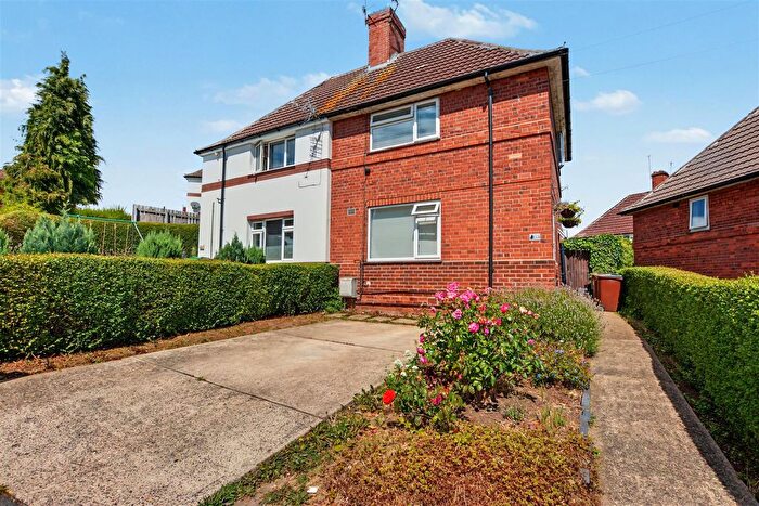 2 Bedroom Semi-Detached House For Sale In Linton Rise, Nottingham, NG3