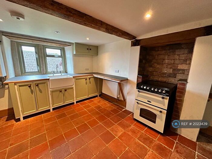 2 Bedroom End Of Terrace House To Rent In The Chantry, Chippenham, SN15