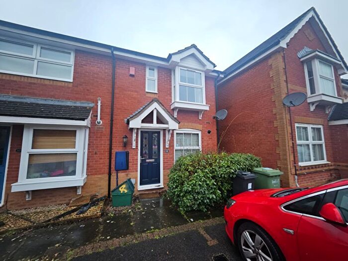 2 Bedroom Terraced House To Rent In The Beeches, Bristol, BS32