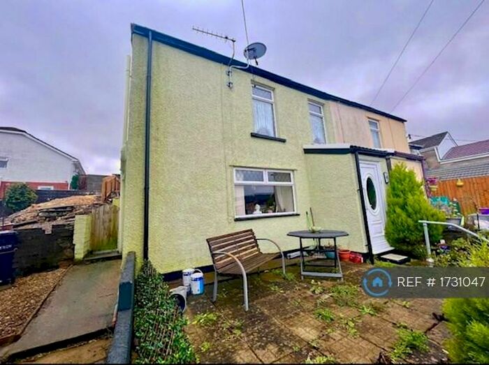 2 Bedroom Semi-Detached House To Rent In Gilfach Cynon, Merthyr Tydfil, CF47